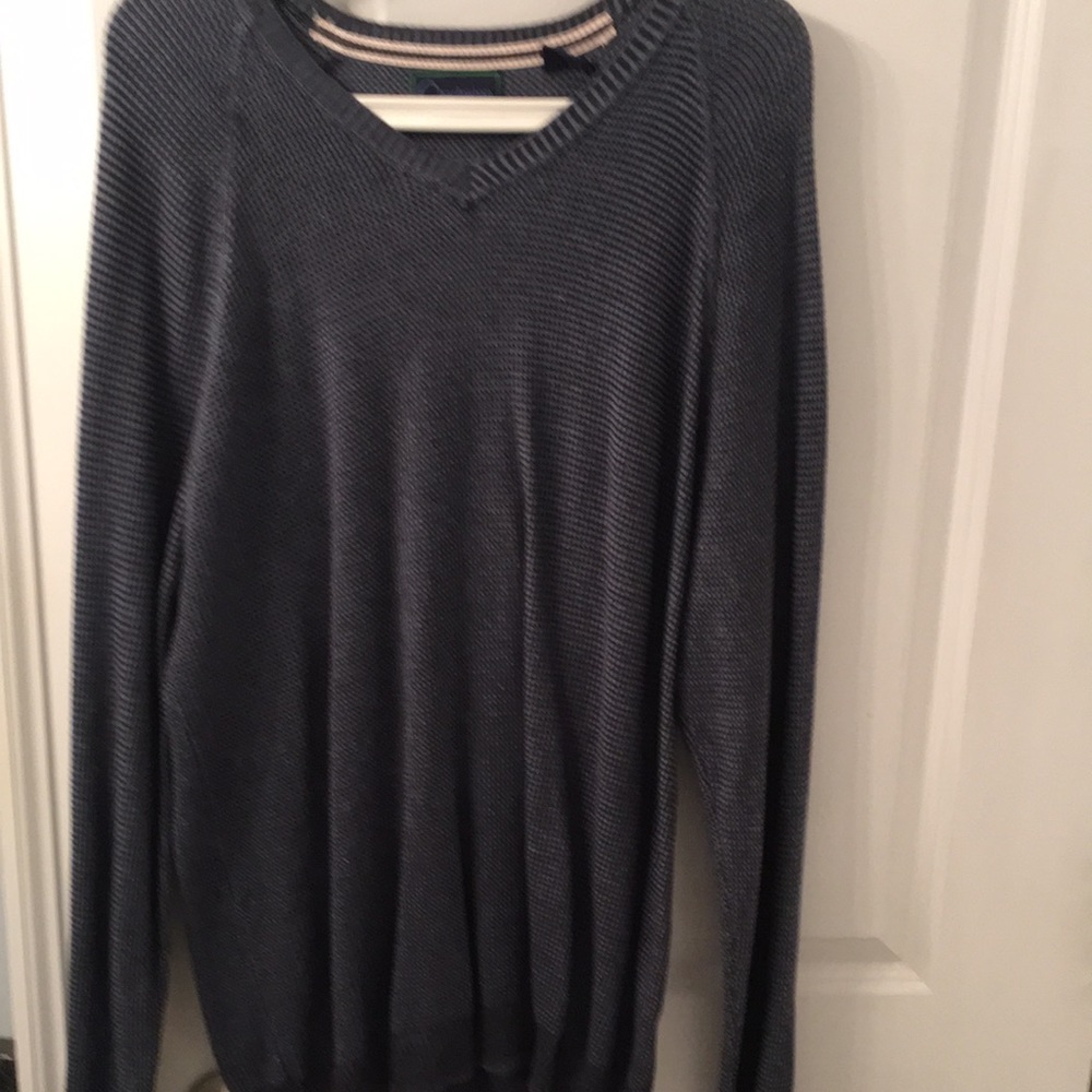 Charleston Threads XL sweater